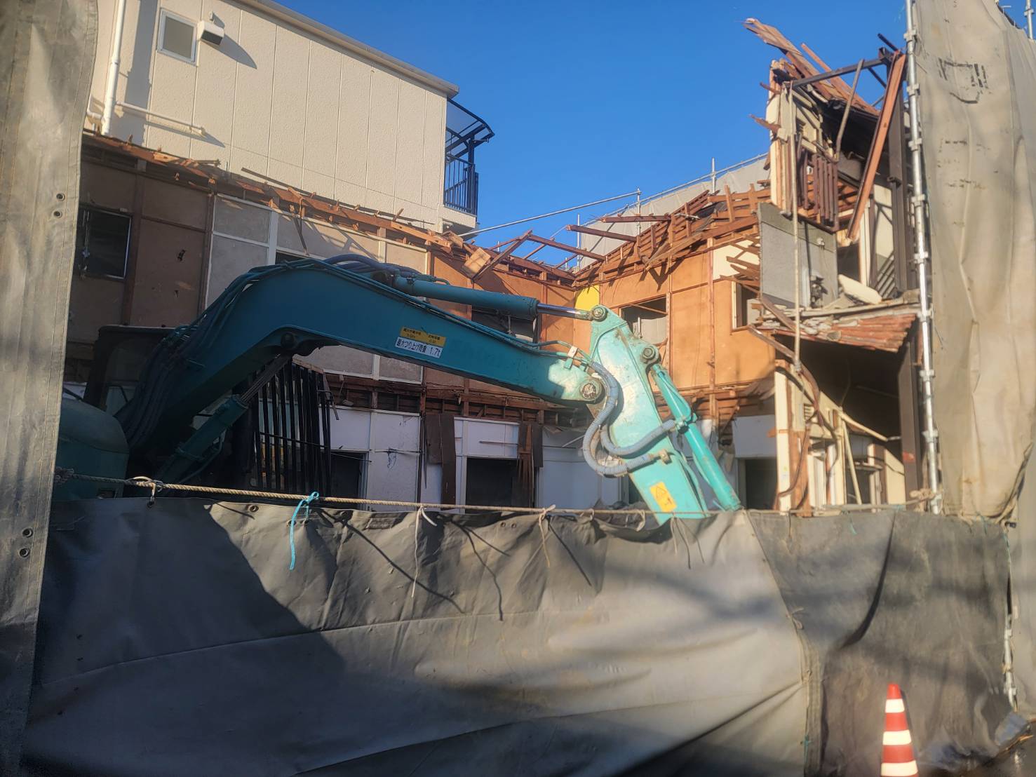 東淀川区豊里　木造アパート解体工事