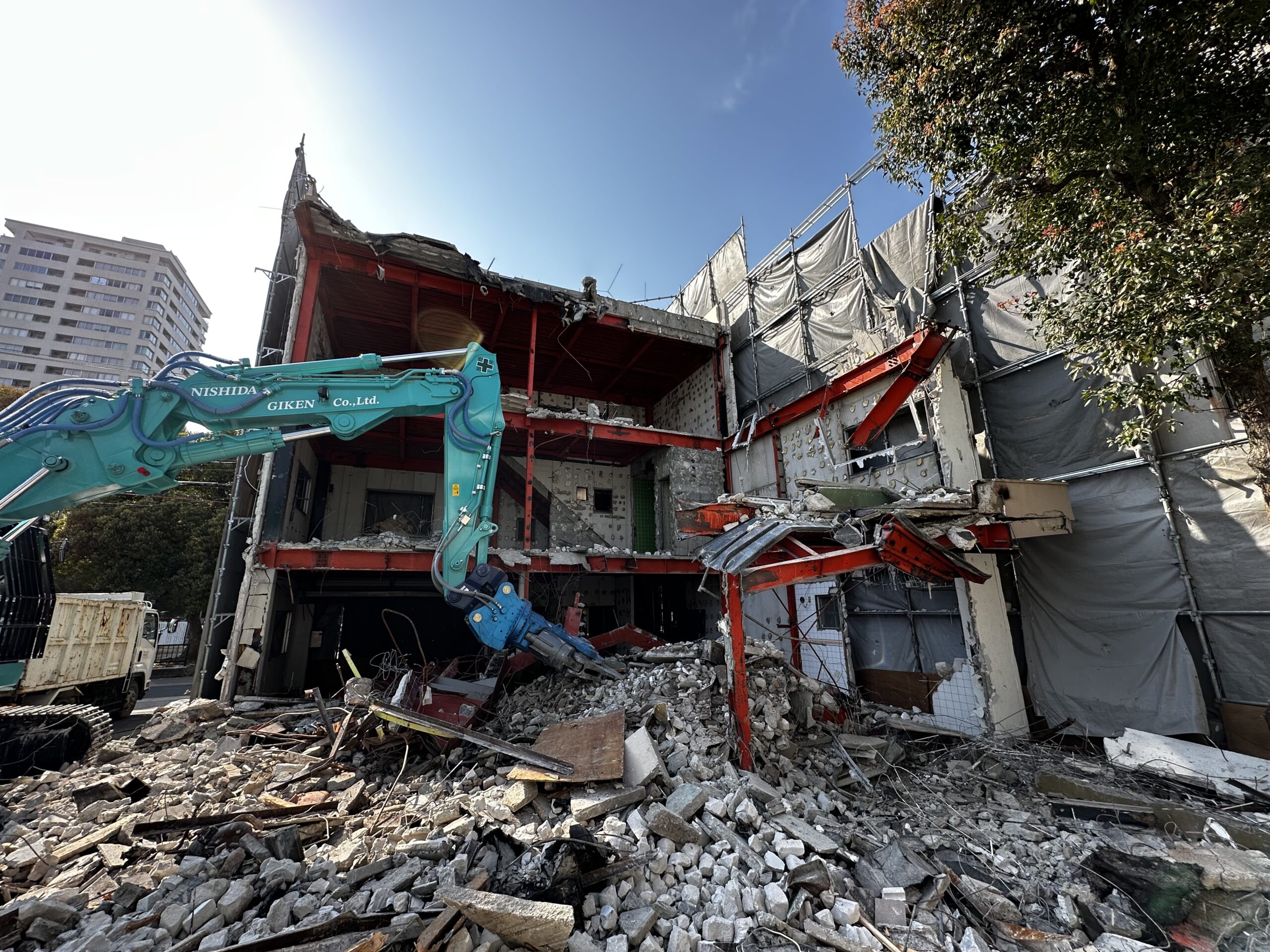 城東区関目　鉄骨造4F解体工事