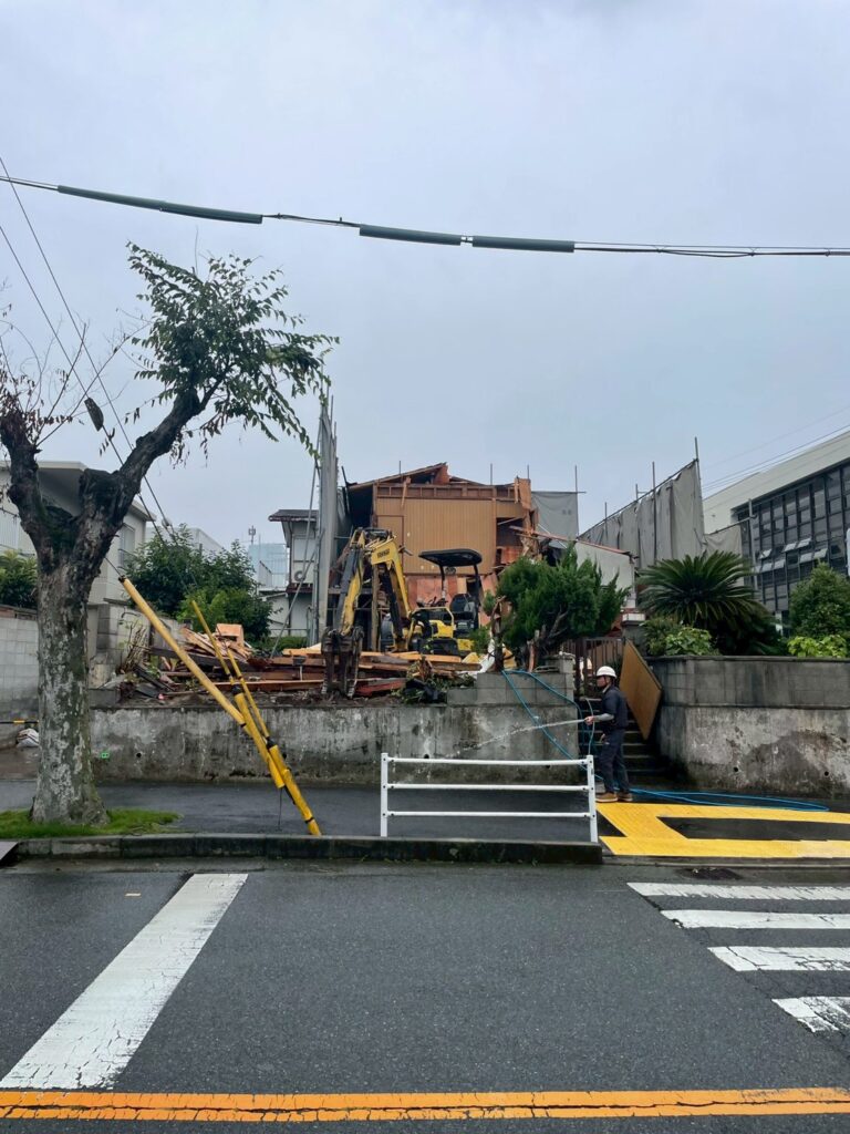 和泉市鶴山台　木造2F解体工事