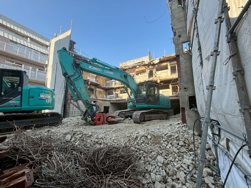 都島区都島中通　鉄骨造3F解体工事